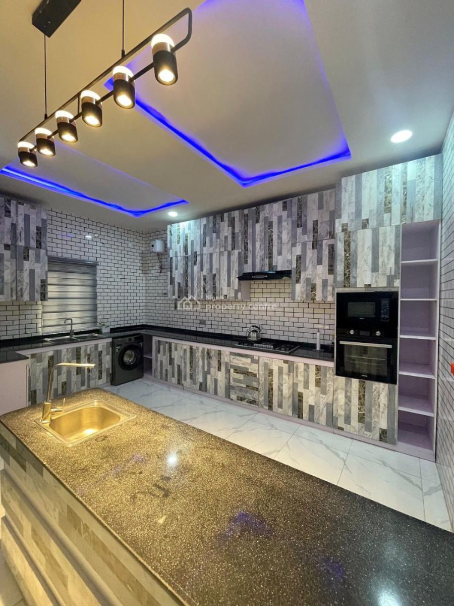 Massive 3 Bed Duplex Available for Booking, Chevron Right By (conservation Center) Lekki Lagos, Lekki, Lagos, House Short Let