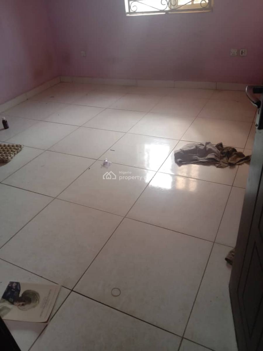 Three Bedrooms Flat, Kado, Abuja, Flat / Apartment for Rent
