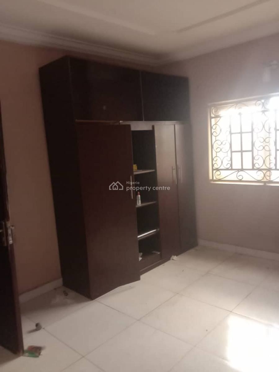 Three Bedrooms Flat, Kado, Abuja, Flat / Apartment for Rent