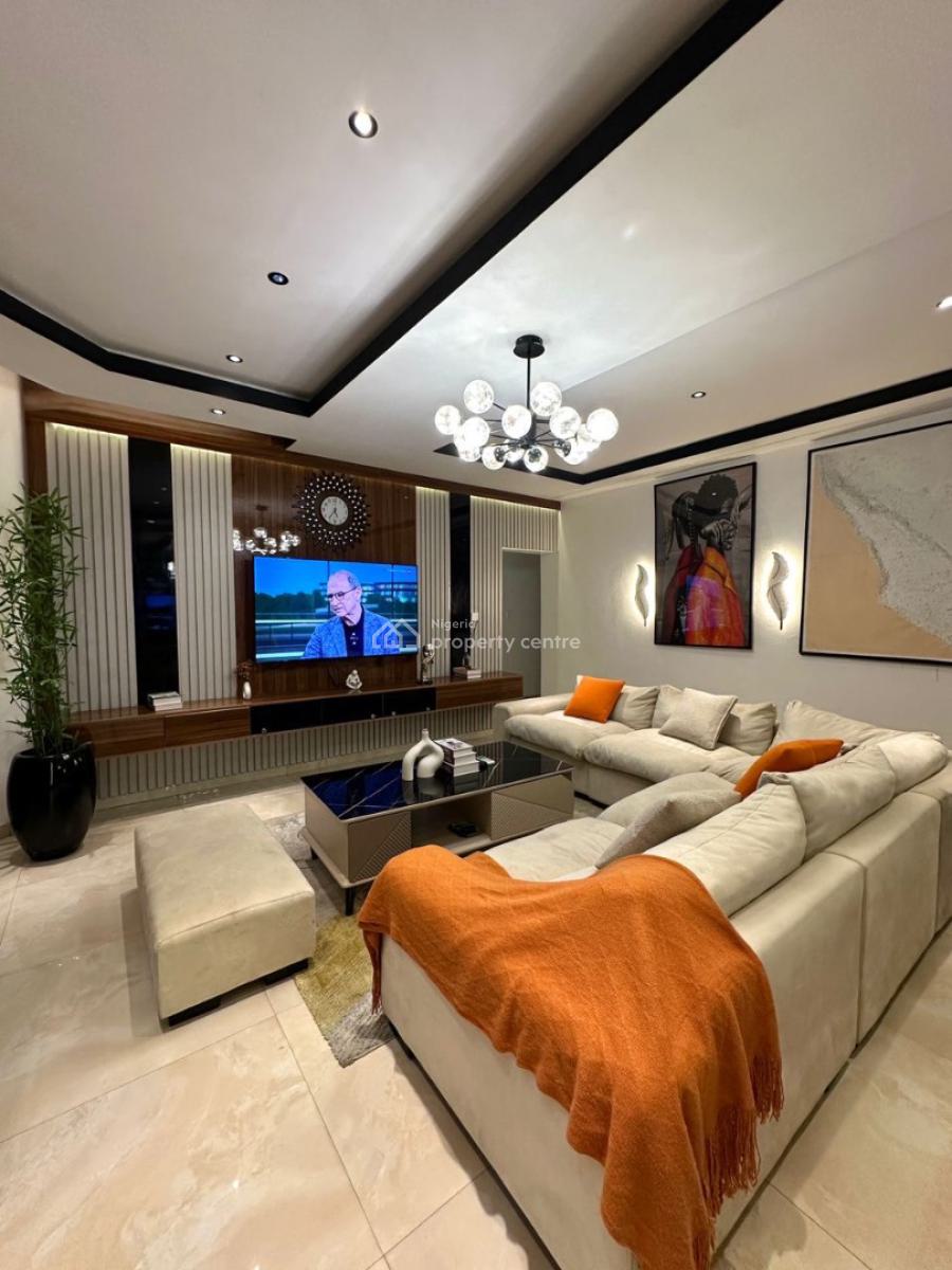 3bedroom Apartment, Freedom Way, Lekki Phase 1, Lekki, Lagos, Flat / Apartment Short Let