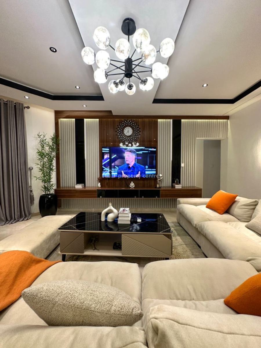 3bedroom Apartment, Freedom Way, Lekki Phase 1, Lekki, Lagos, Flat / Apartment Short Let