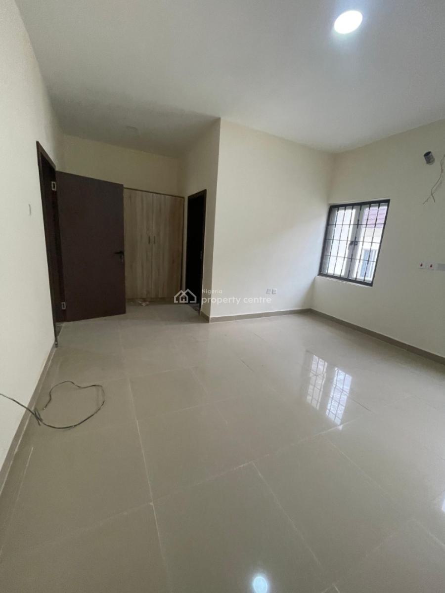 Brand New 3 Bedroom Flat in a Serene and Secured Estate, Jahi By Living Faith & Aduvie School, Jahi, Abuja, Flat / Apartment for Rent