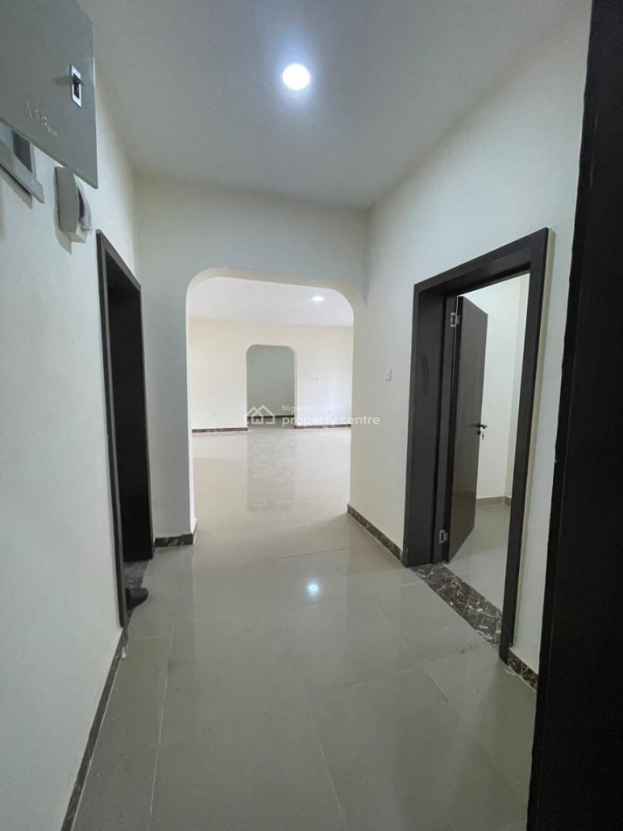 Brand New 3 Bedroom Flat in a Serene and Secured Estate, Jahi By Living Faith & Aduvie School, Jahi, Abuja, Flat / Apartment for Rent