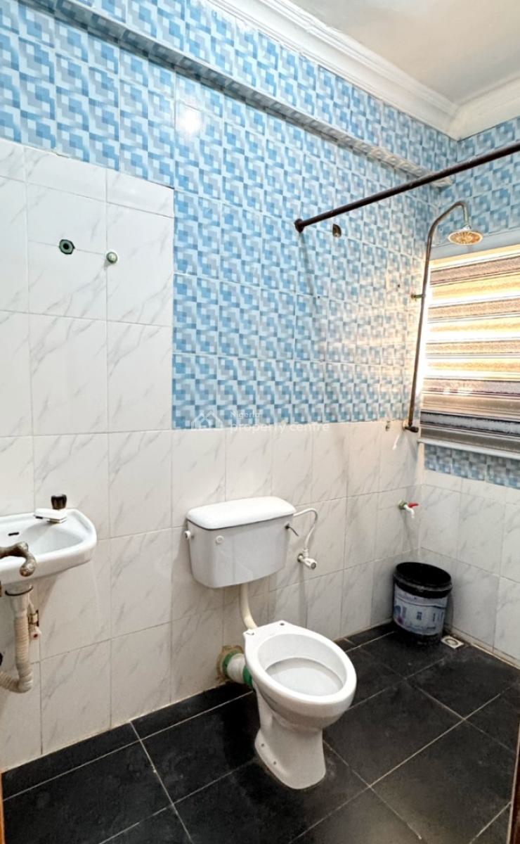 Ensuite Room to Be Shared By 3 People, Sangotedo, Ajah, Lagos, Self Contain (single Rooms) for Rent