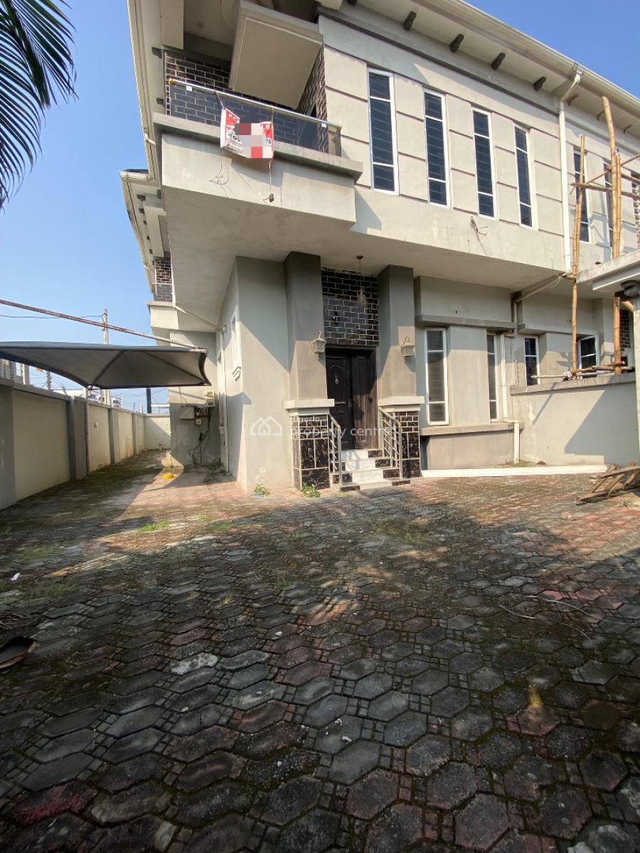 Distress 4bedroom Semidetached Duplex & Bq,big Compound,buy & Renovate, Lekki Palm City, Ajah, Lagos, House for Sale