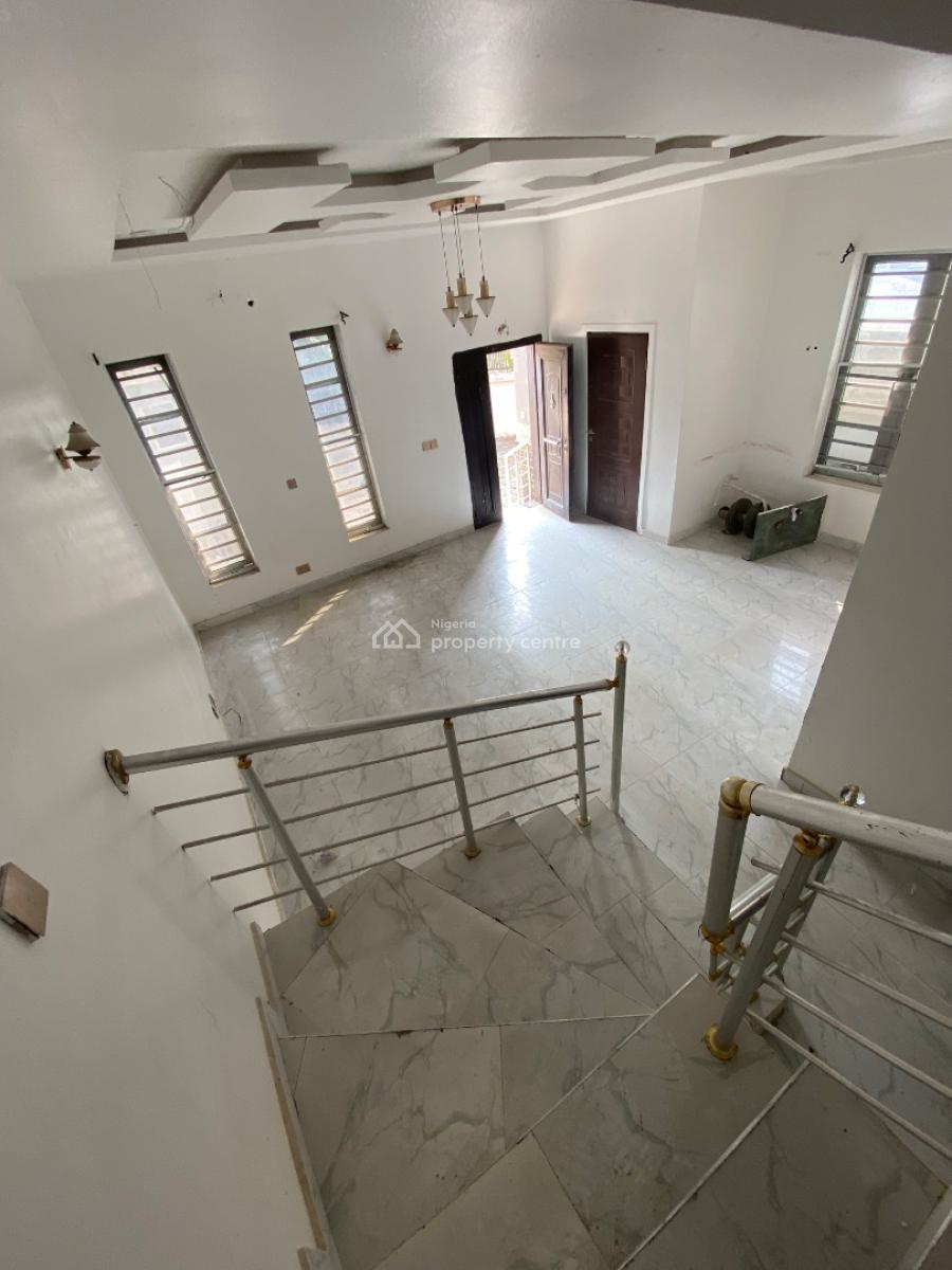 Distress 4bedroom Semidetached Duplex & Bq,big Compound,buy & Renovate, Lekki Palm City, Ajah, Lagos, House for Sale