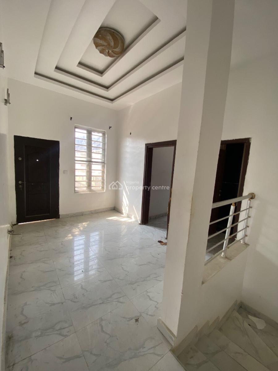 Distress 4bedroom Semidetached Duplex & Bq,big Compound,buy & Renovate, Lekki Palm City, Ajah, Lagos, House for Sale