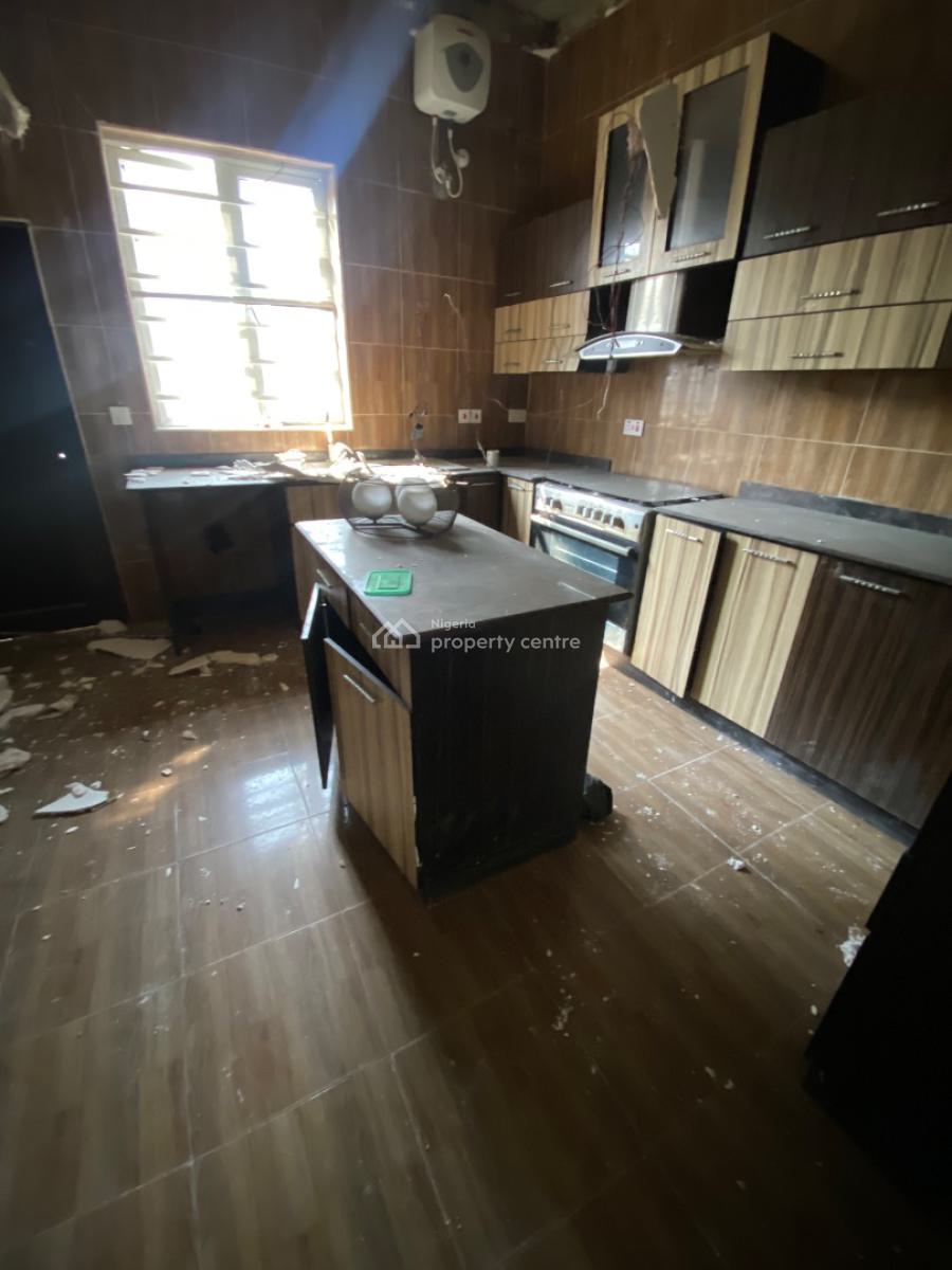 Distress 4bedroom Semidetached Duplex & Bq,big Compound,buy & Renovate, Lekki Palm City, Ajah, Lagos, House for Sale