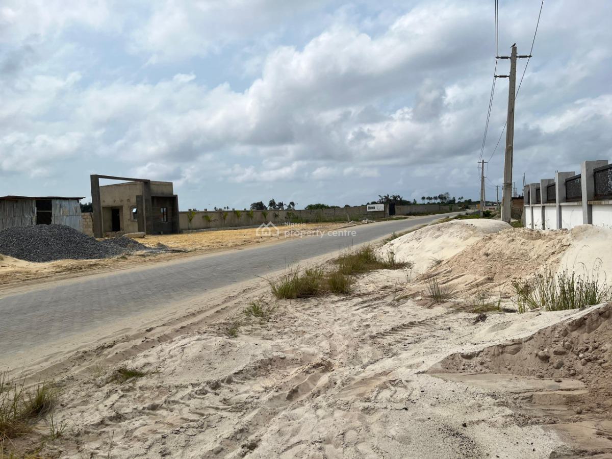 Most Affordable Estate Deal -- Directly Facing a Major Road!, Directly Facing Mopo Road — Linking Straight to The Coastal Road 📍 Be, Sangotedo, Ajah, Lagos, Mixed-use Land for Sale