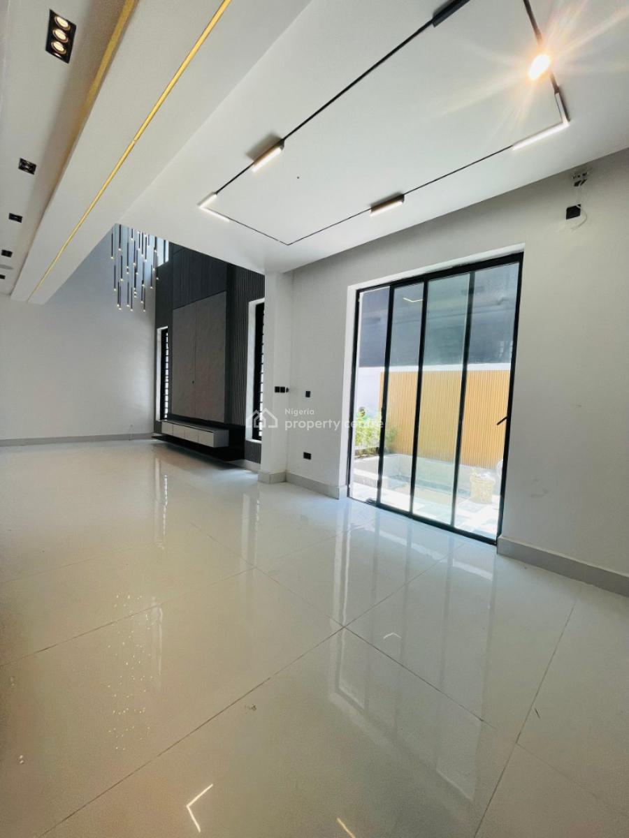 Outstanding Luxury 5 Bed Fully Detached Duplex with  Rooftop Terra, Lekki Phase 1, Lekki, Lagos, Detached Duplex for Sale