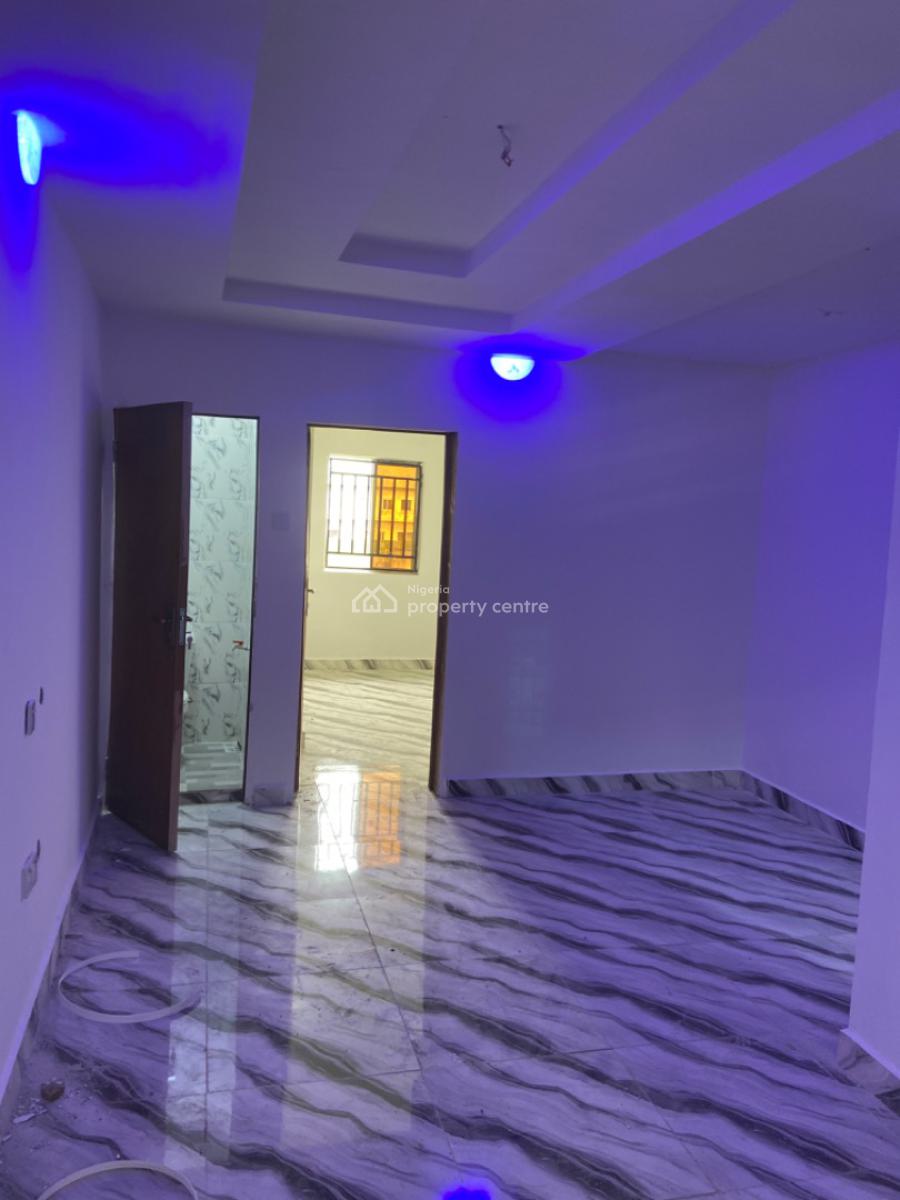 Newly Built Spacious Mini Flat, 24hrs Electricity, Upstairs, Greenland Estate, Ogombo, Ajah, Lagos, Mini Flat (room and Parlour) for Rent