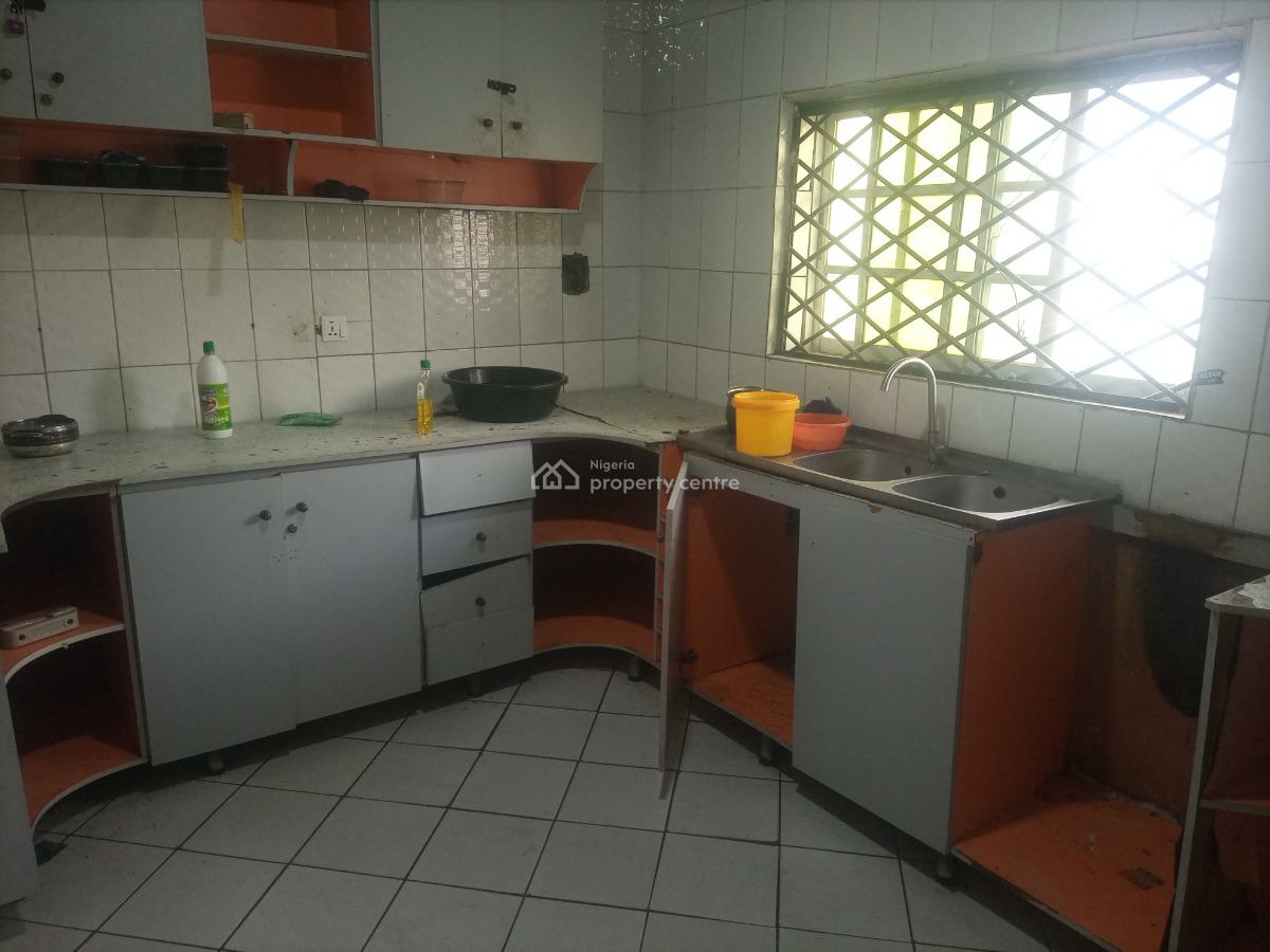 Spacious Selfcontain Apartment with Ac(shared Kitchen), 5th Avenue, Gwarinpa, Abuja, Self Contain (single Rooms) for Rent