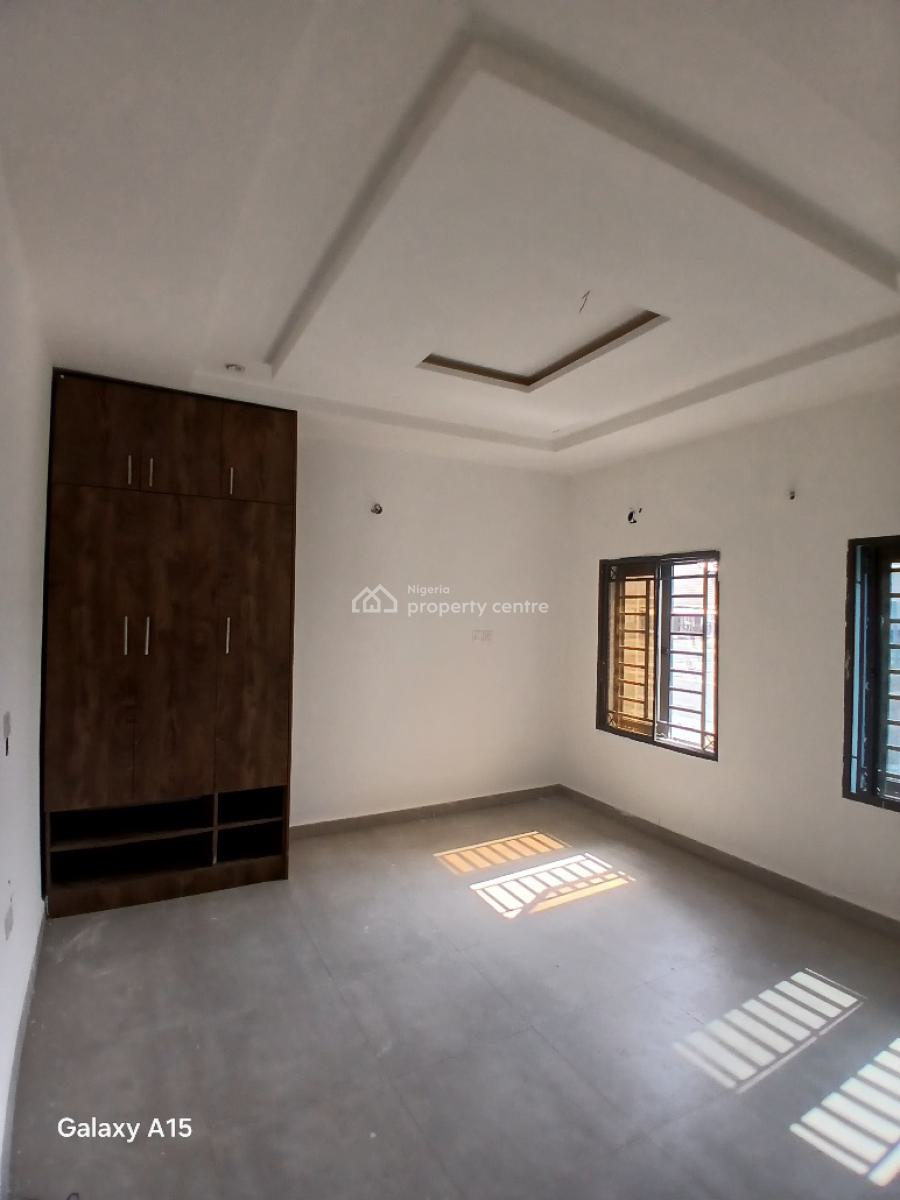 Nice 2 Bedroom Flat on The Ground Floor, Jahi, Abuja, Flat / Apartment for Rent