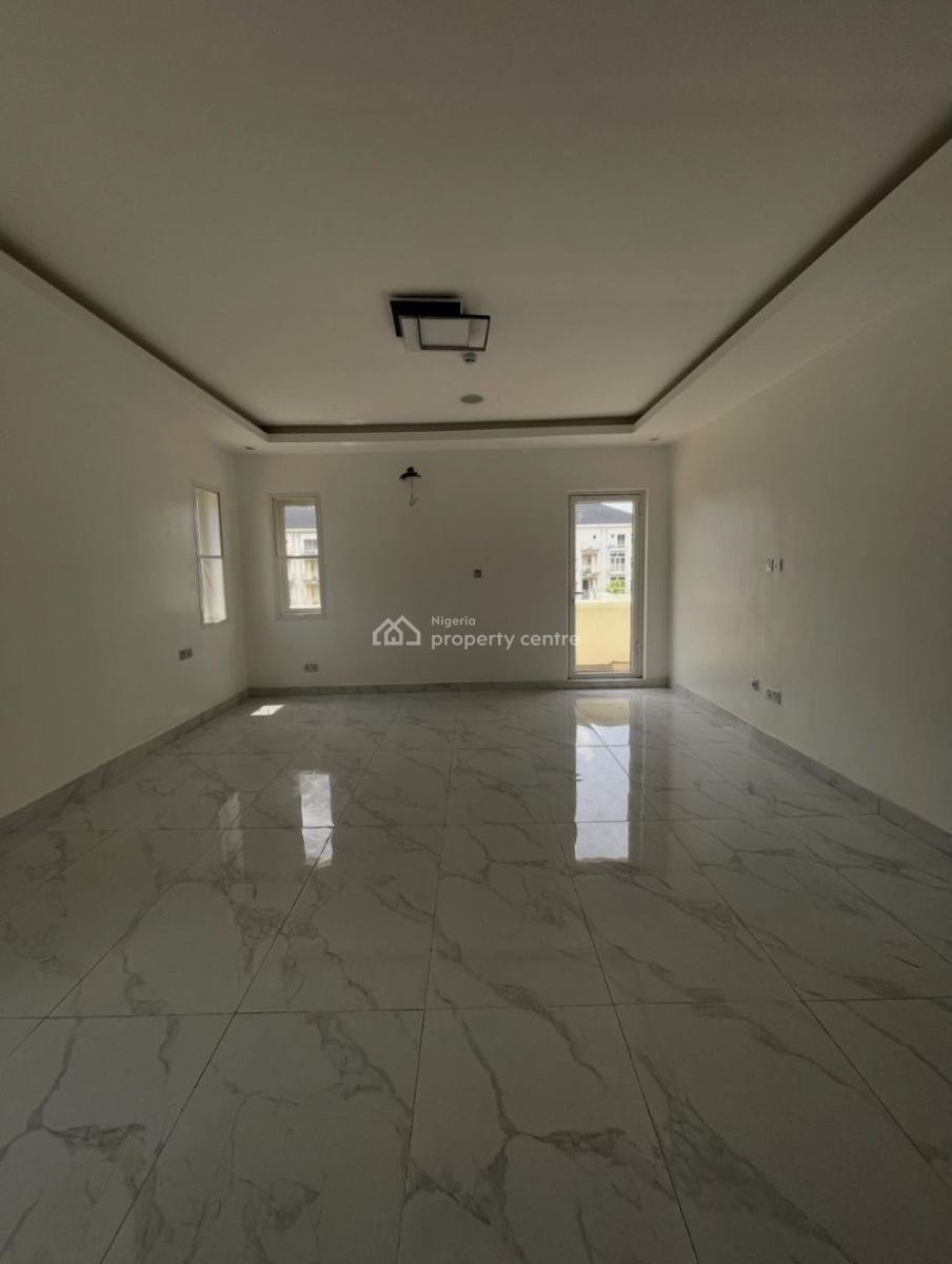Nicely Built 3bedroom Penthouse + Bq, Ikoyi, Ikoyi, Lagos, Block of Flats for Sale