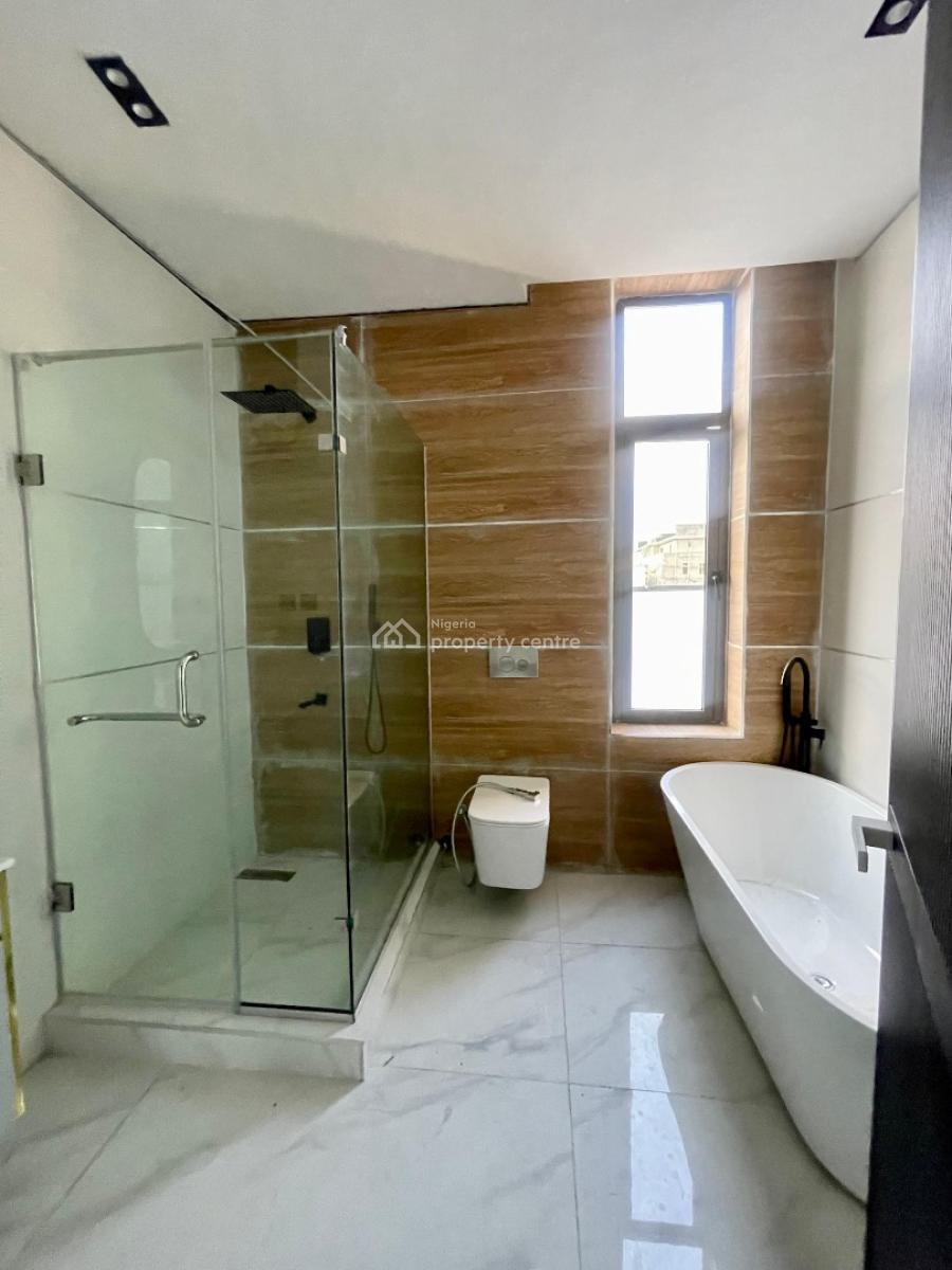 Luxury 4 Bedroom Semi-detached Duplex with Bq  Location: Ikate Lekki, Ikate, Lekki Phase 1, Lekki, Lagos, Detached Duplex for Sale