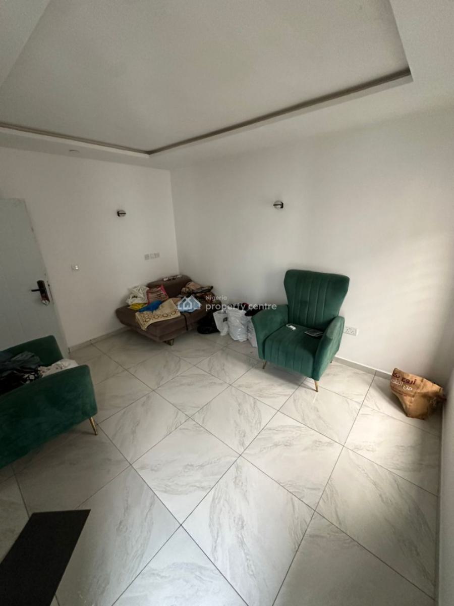 a Good Spacious 3bedroom Semi-detached Duplex + 1bq, Idu-karmo District (after Nizamiyel Hospital) Turkish Hospital., Idu Industrial, Abuja, Semi-detached Duplex for Sale