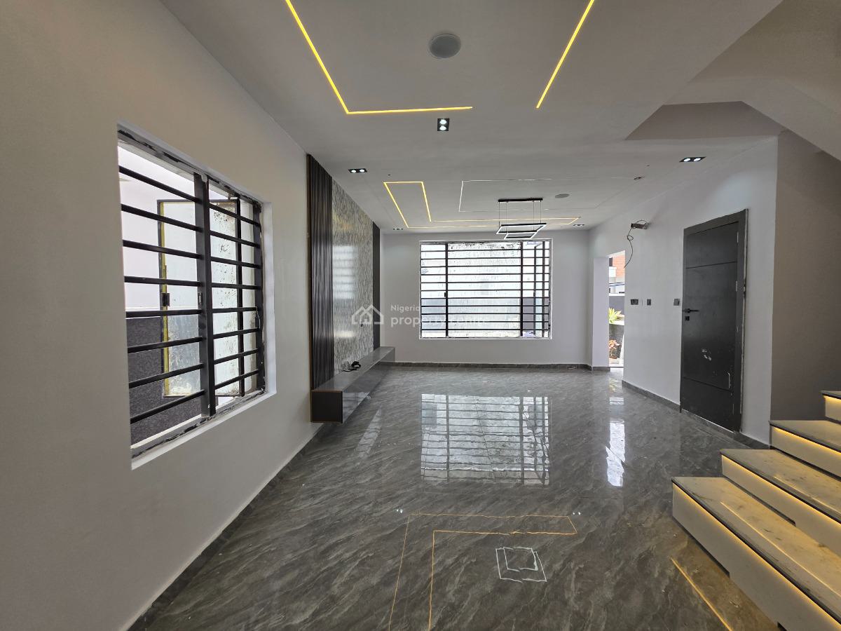 Exquisite 4 Bedroom Semi-detached Duplex with Bq, Lekki, Lagos, Semi-detached Duplex for Sale