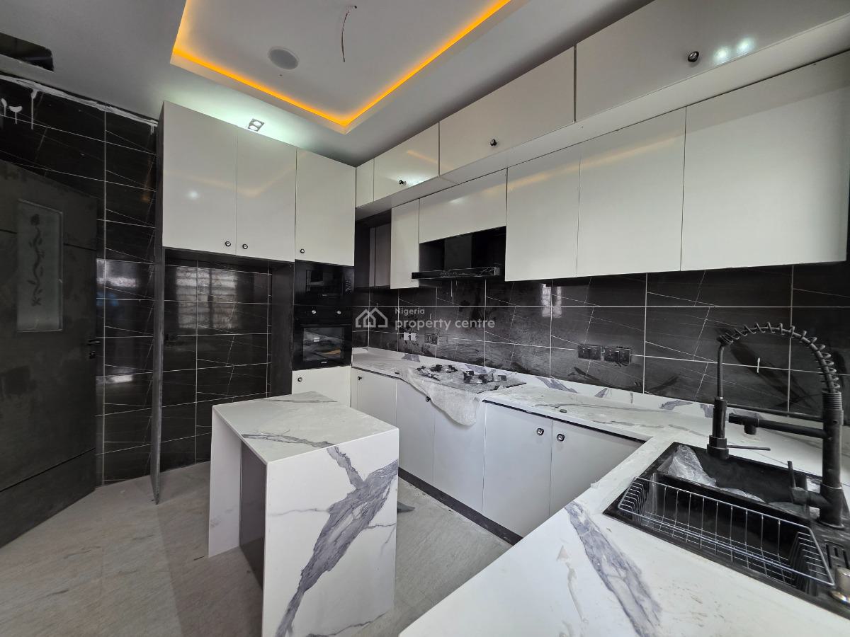 Exquisite 4 Bedroom Semi-detached Duplex with Bq, Lekki, Lagos, Semi-detached Duplex for Sale