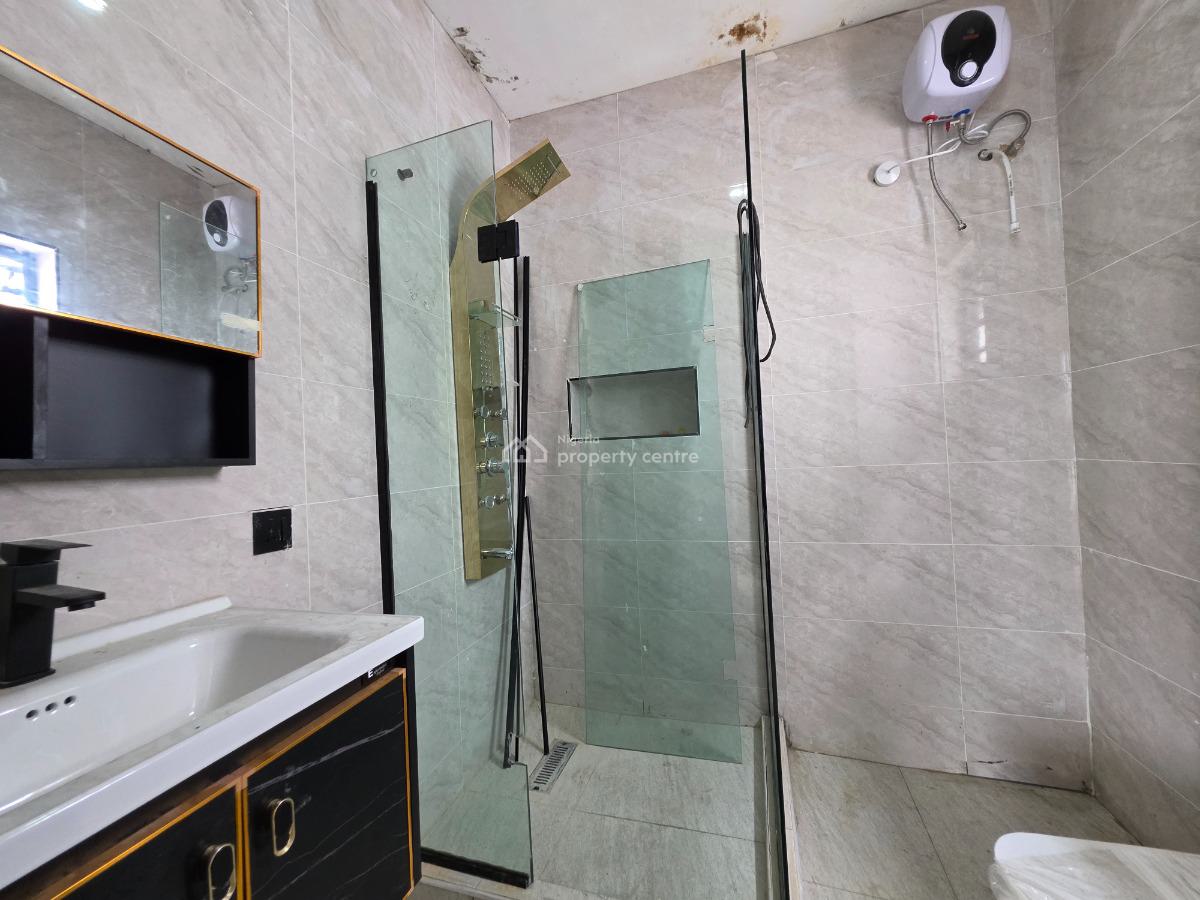 Exquisite 4 Bedroom Semi-detached Duplex with Bq, Lekki, Lagos, Semi-detached Duplex for Sale