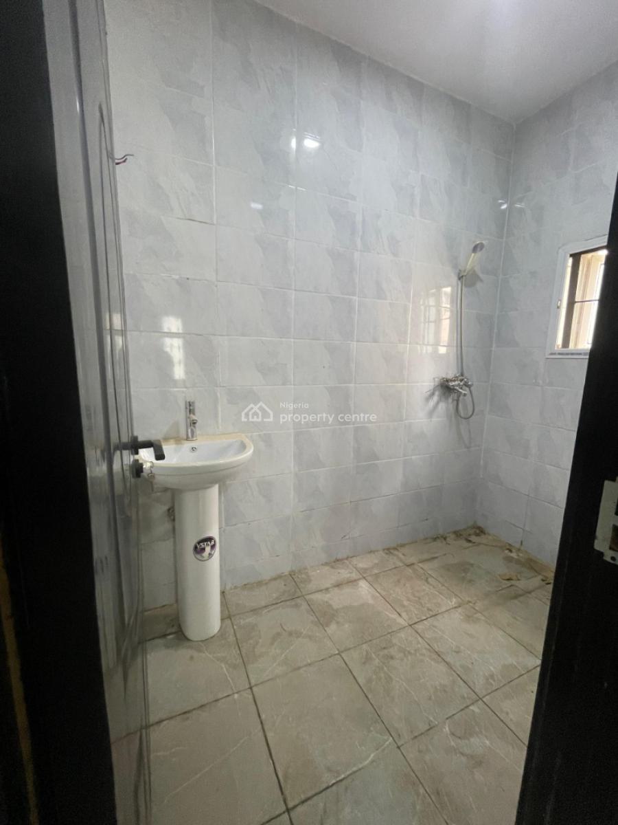 Brand New 2 Bedroom Flat in Serene and Secured Estate, Jahi By Living Faith & Aduvie School, Jahi, Abuja, Flat / Apartment for Rent