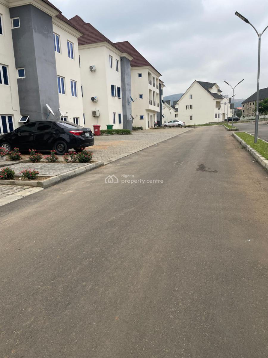 Brand New 2 Bedroom Flat in Serene and Secured Estate, Jahi By Living Faith & Aduvie School, Jahi, Abuja, Flat / Apartment for Rent