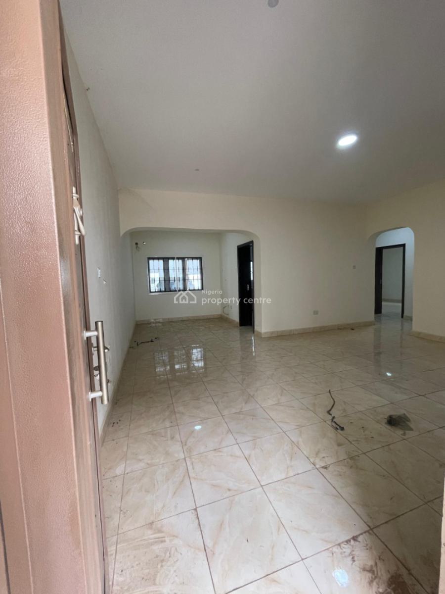 Solidly Built 2 Bedroom Flat in a Estate, Estate in Jahi By Living Faith & Aduvie School, Jahi, Abuja, Flat / Apartment for Rent