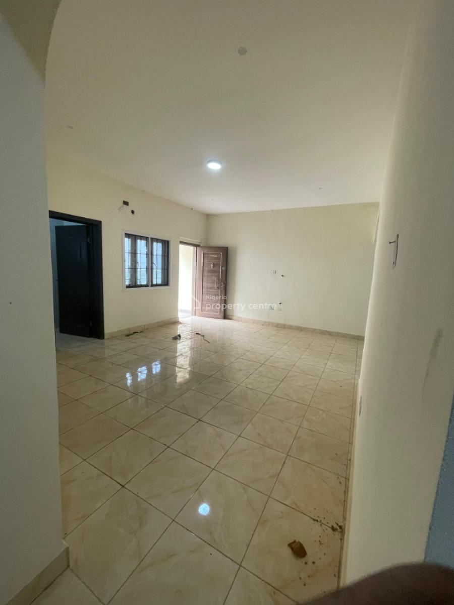 Solidly Built 2 Bedroom Flat in a Estate, Estate in Jahi By Living Faith & Aduvie School, Jahi, Abuja, Flat / Apartment for Rent