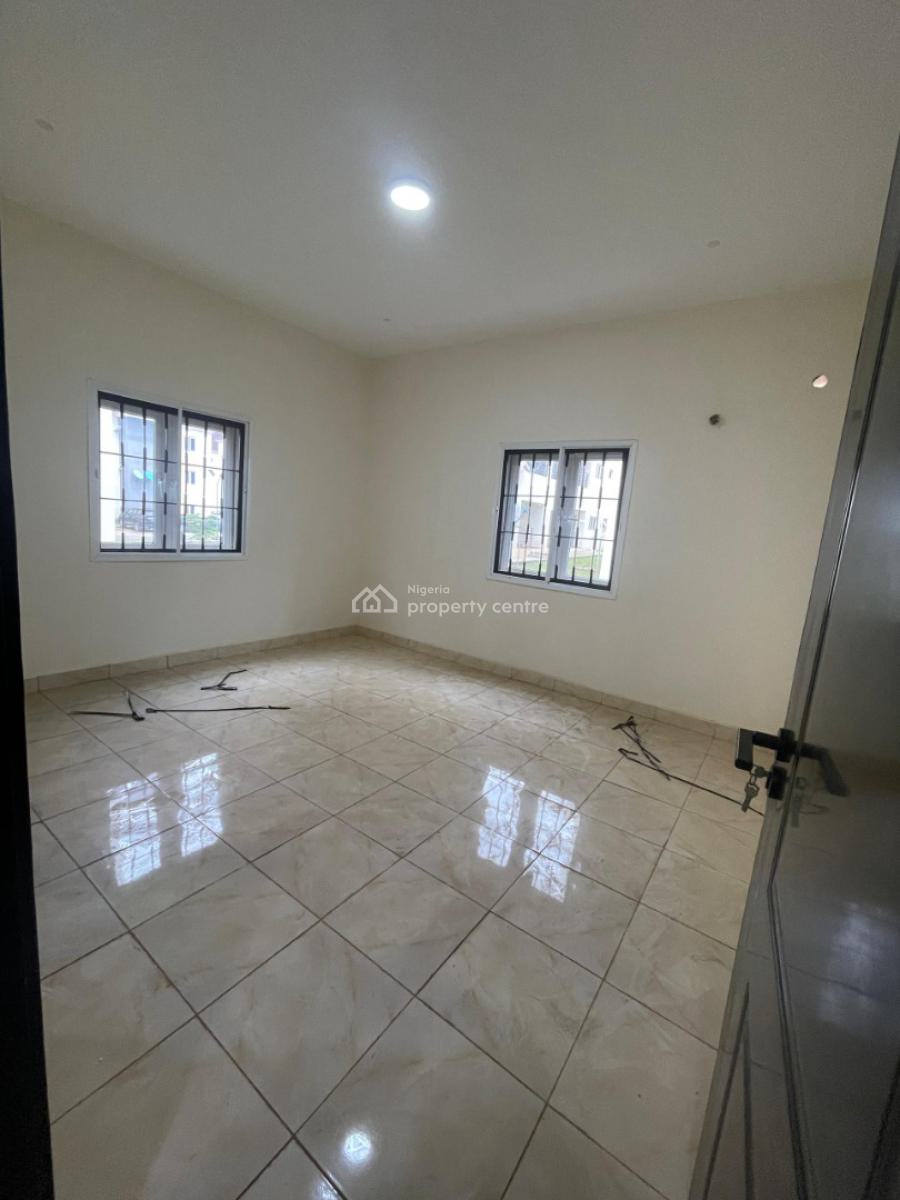 Solidly Built 2 Bedroom Flat in a Estate, Estate in Jahi By Living Faith & Aduvie School, Jahi, Abuja, Flat / Apartment for Rent