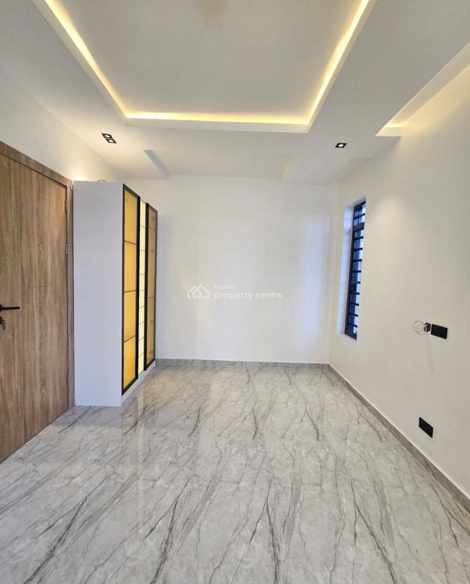 Newly Built and Serviced with 24/7 Power Supply 4 Bedroom En-suite Ter, Lekki Phase 1, Lekki, Lagos, Terraced Duplex for Sale