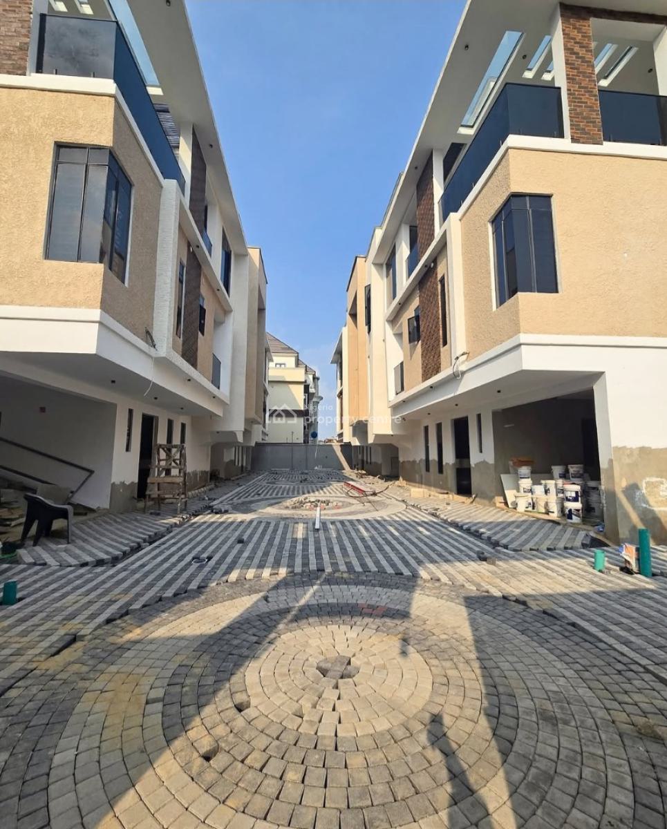 Newly Built and Serviced with 24/7 Power Supply 4 Bedroom En-suite Ter, Lekki Phase 1, Lekki, Lagos, Terraced Duplex for Sale