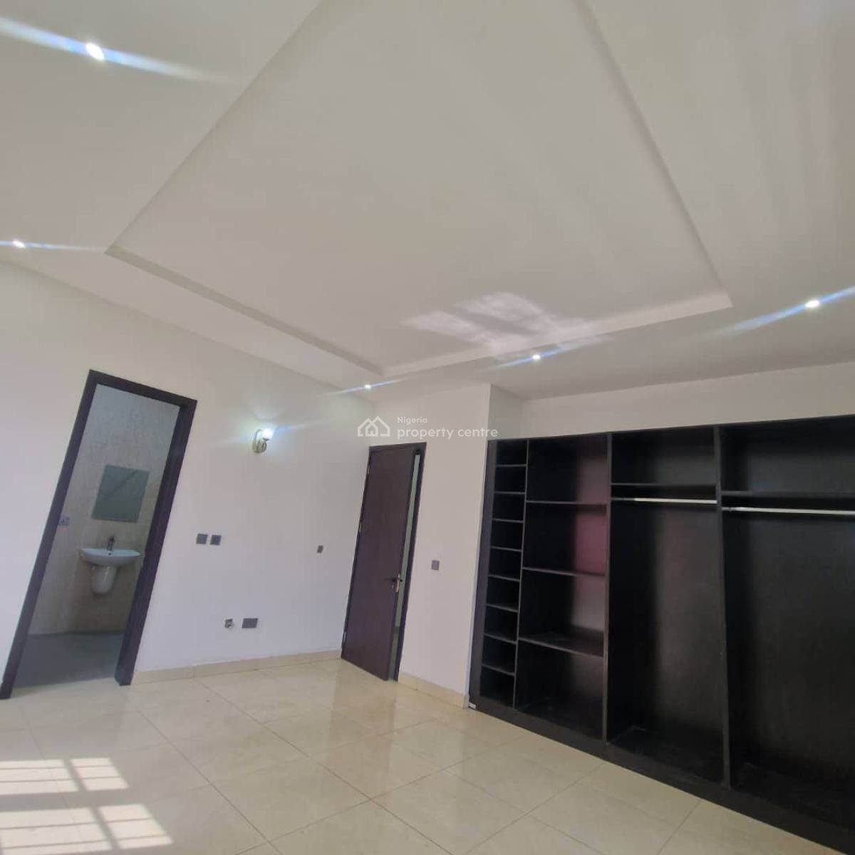 5 Bedroom Detached House with Two Bq, Orchid Road, Lekki, Lagos, Detached Duplex for Sale