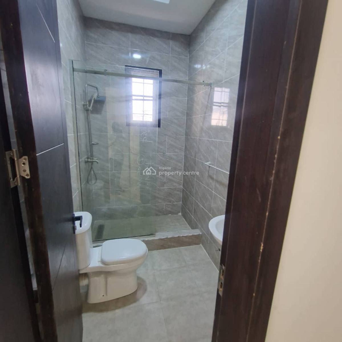 5 Bedroom Detached House with Two Bq, Orchid Road, Lekki, Lagos, Detached Duplex for Sale