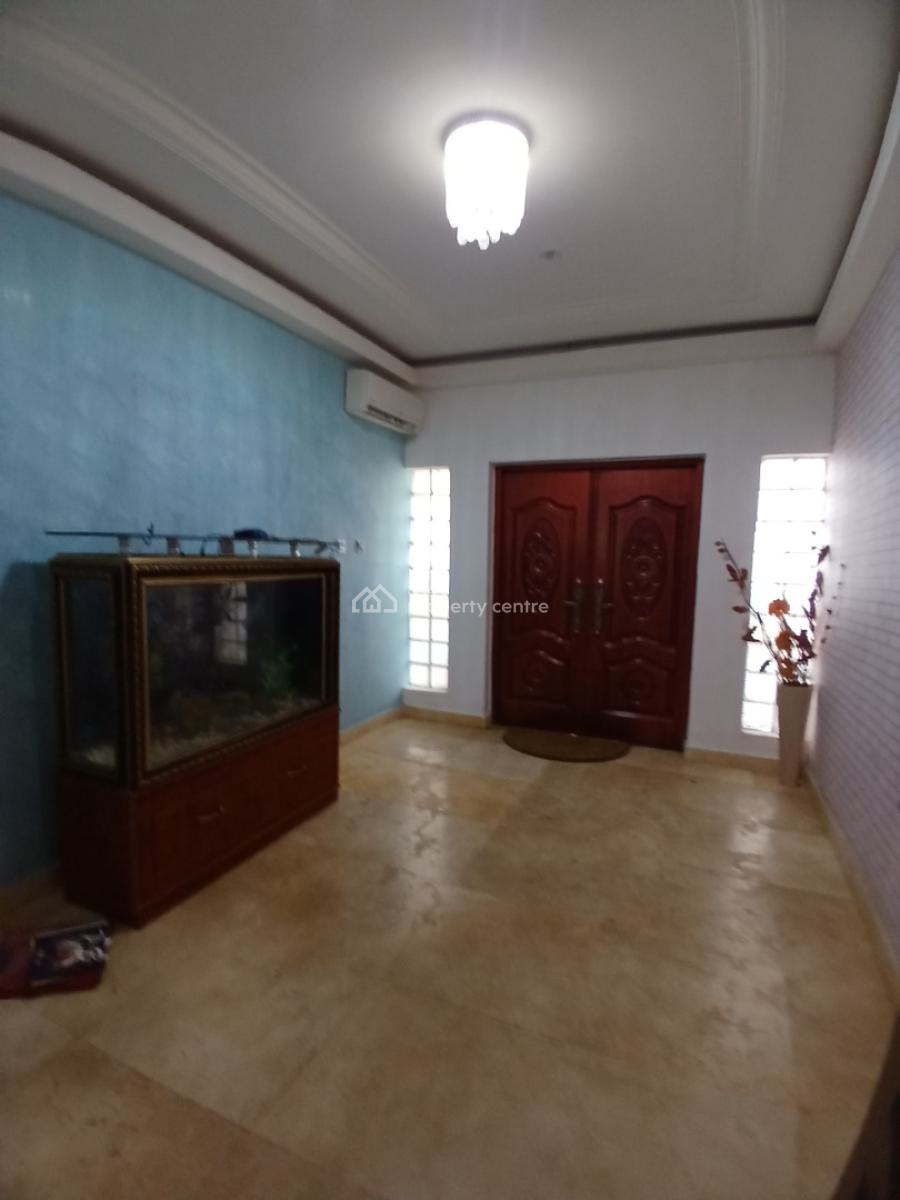 5 Bedroom Fully Detached Mansion with a Swimming Pool, Guzape Abuja Diplomatic Zone, Guzape District, Abuja, Detached Duplex for Sale