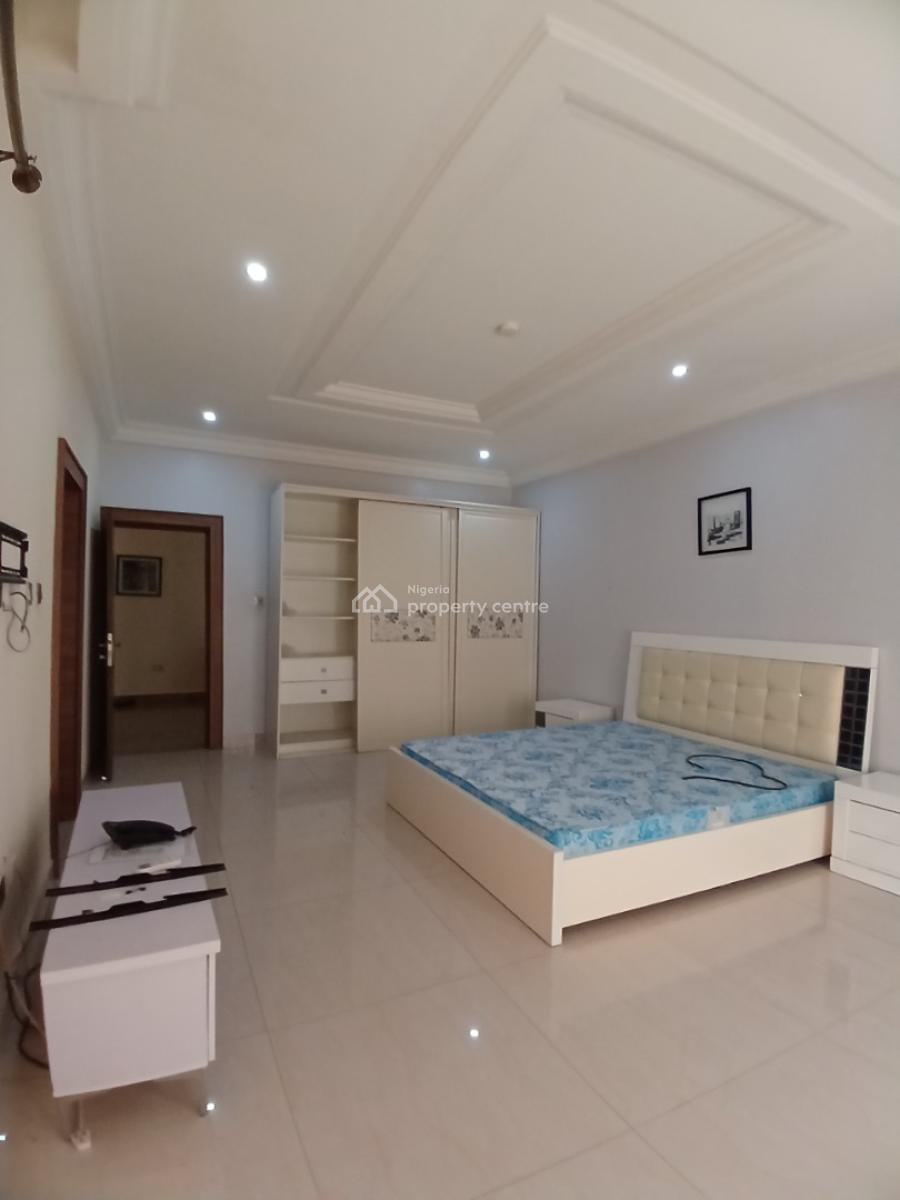 5 Bedroom Fully Detached Mansion with a Swimming Pool, Guzape Abuja Diplomatic Zone, Guzape District, Abuja, Detached Duplex for Sale
