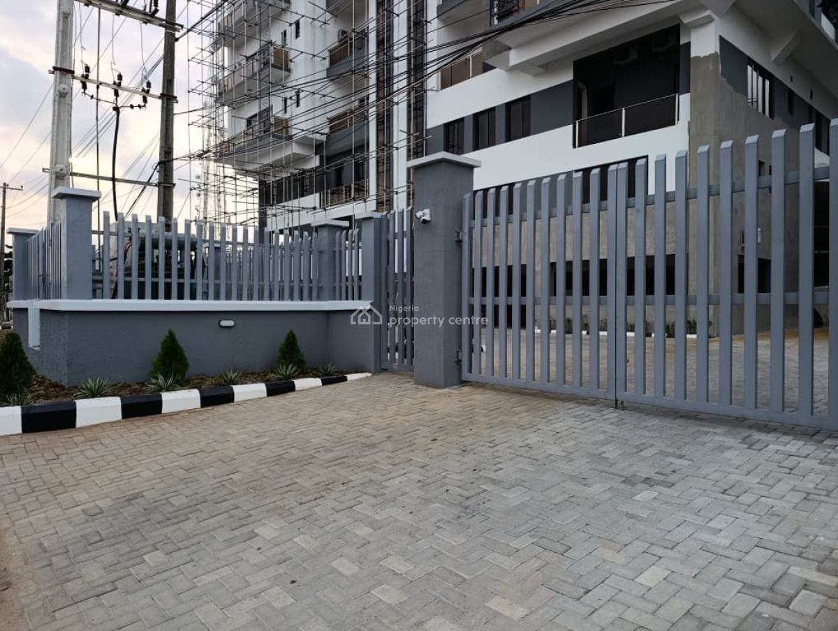 3 Bedroom Apartment with Swimming Pool, Boys Quarters & Elevator, Lekki Phase 1, Lekki Phase 1, Lekki, Lagos, Flat / Apartment for Rent