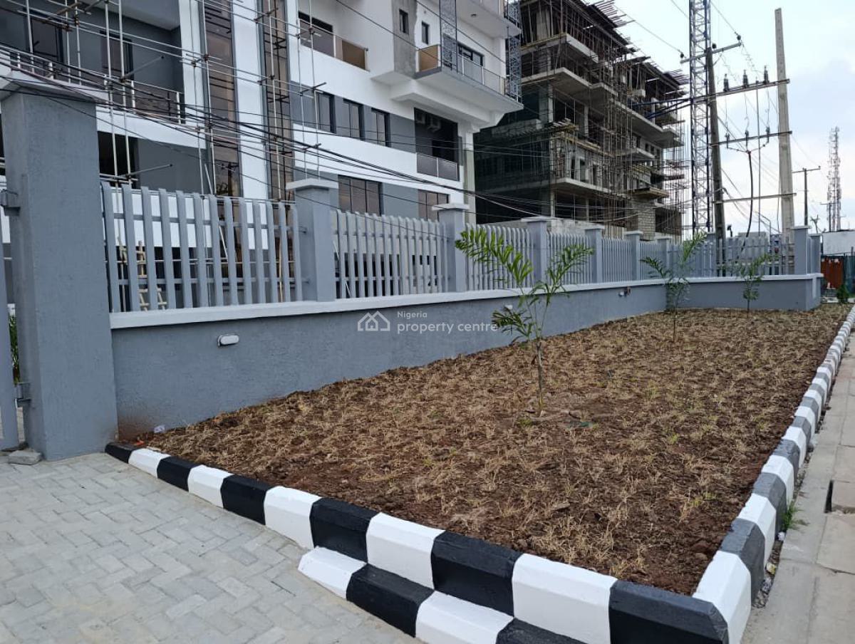 3 Bedroom Apartment with Swimming Pool, Boys Quarters & Elevator, Lekki Phase 1, Lekki Phase 1, Lekki, Lagos, Flat / Apartment for Rent