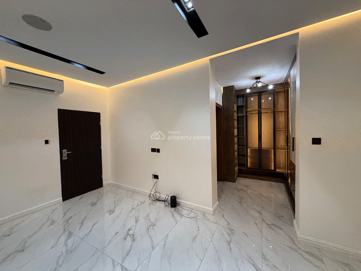Contemporary 5 Bedroom Terraced Corner-piece House, Wuye, Abuja, Terraced Duplex for Sale