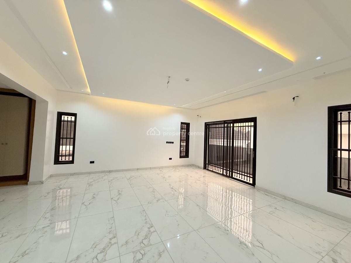 Grandeur 6 Bedroom Detached House, Off Coza, Guzape District, Abuja, Detached Duplex for Sale
