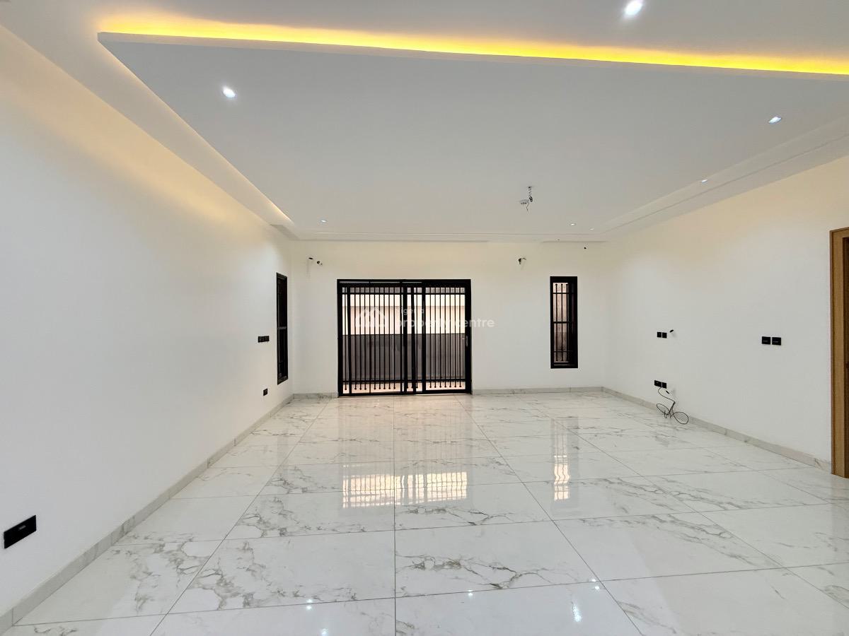 Grandeur 6 Bedroom Detached House, Off Coza, Guzape District, Abuja, Detached Duplex for Sale