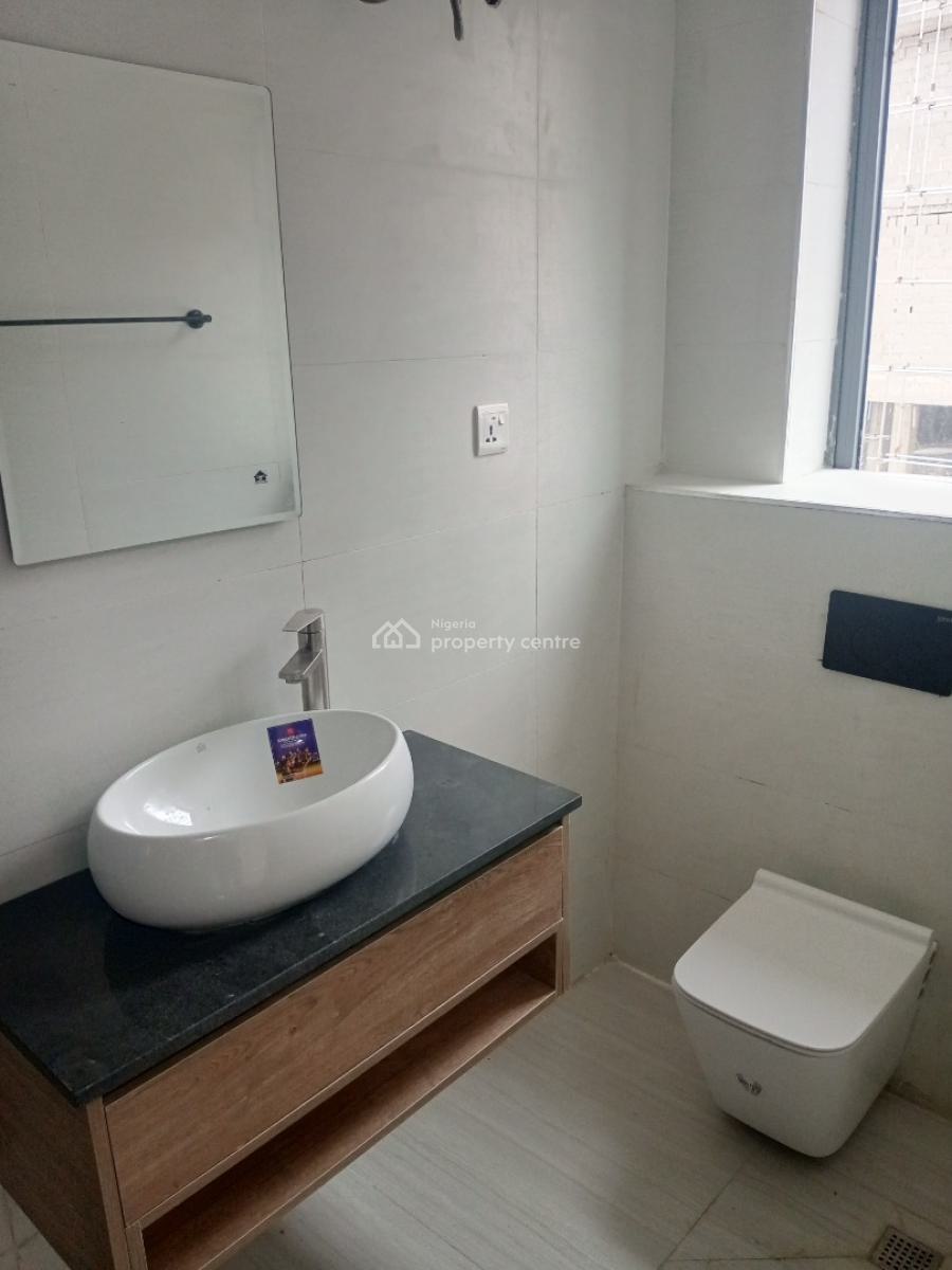 Brand New Spacious 2 Bedroom Flat, Ikate Elegushi, Lekki, Lagos, Block of Flats for Sale