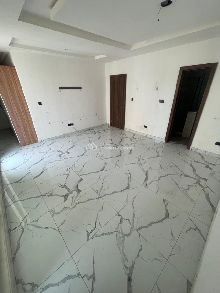 3 Bedroom Penthouse with Bq  T Is 12m Self Service  Agency Legal an, Inside Brown Stone Estate Chisco Ikate Elegushi Lekki  Ide, Ikate, Lekki, Lagos, Flat / Apartment for Rent