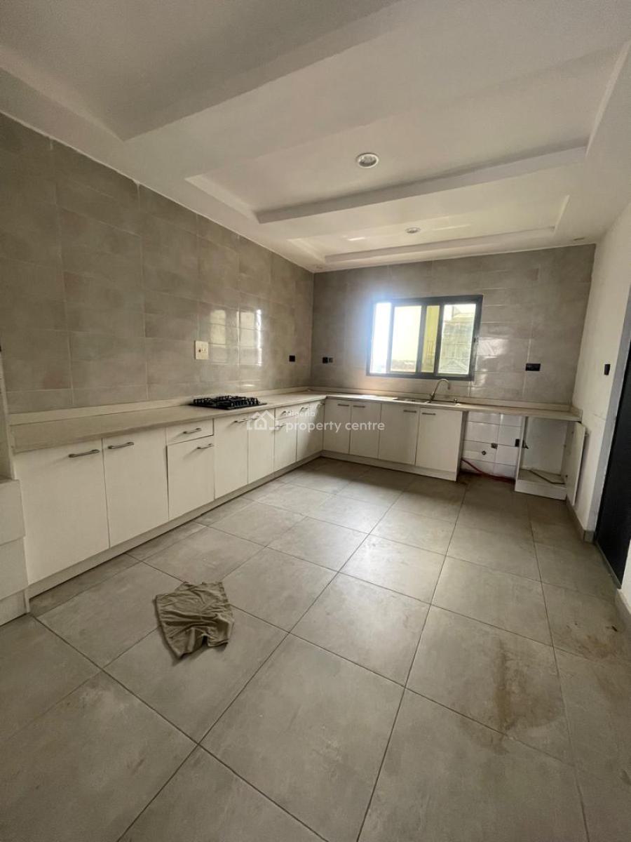 3 Bedroom Penthouse with Bq  T Is 12m Self Service  Agency Legal an, Inside Brown Stone Estate Chisco Ikate Elegushi Lekki  Ide, Ikate, Lekki, Lagos, Flat / Apartment for Rent