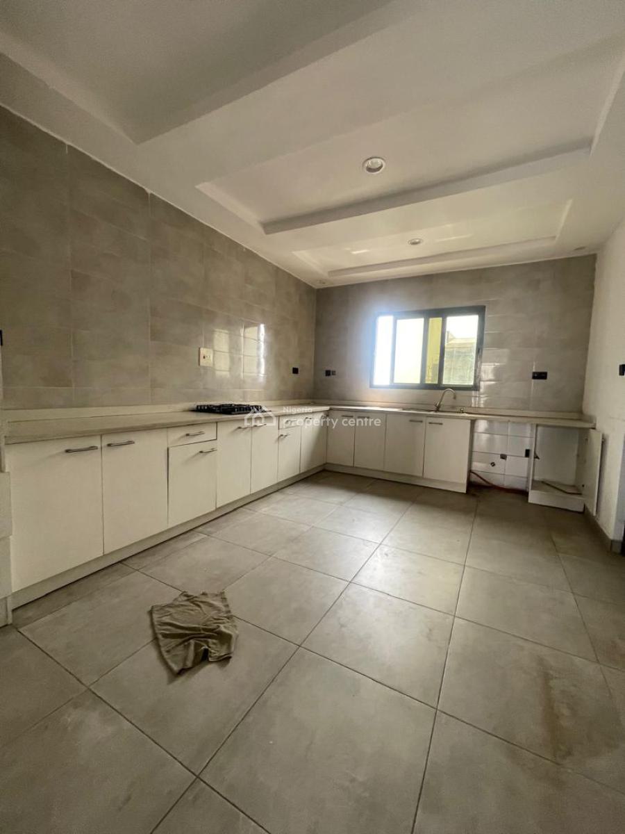 3 Bedroom Penthouse with Bq  T Is 12m Self Service  Agency Legal an, Inside Brown Stone Estate Chisco Ikate Elegushi Lekki  Ide, Ikate, Lekki, Lagos, Flat / Apartment for Rent