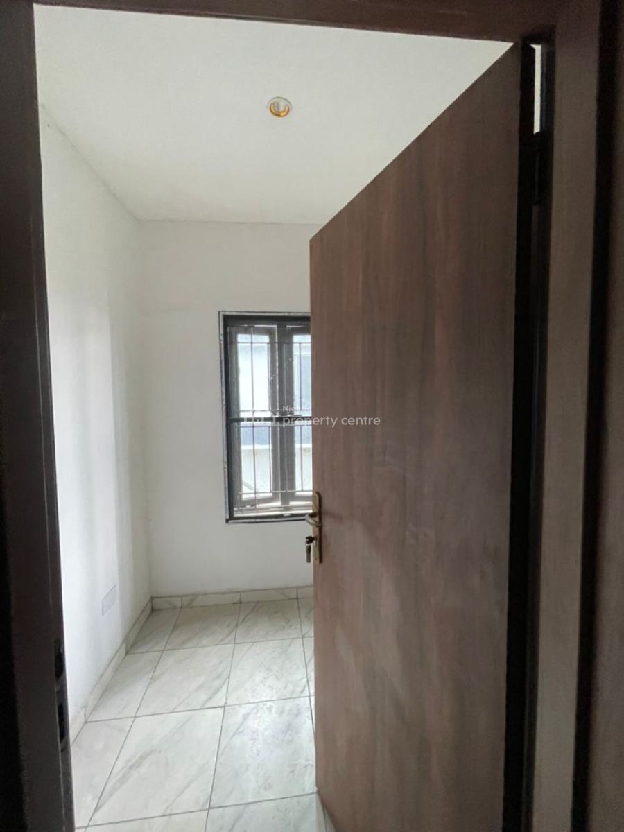 Lease  9 Units Residential Block  Ikeja Gra an Exclusive Lease Oppor, Ikeja, Lagos, Flat / Apartment for Rent