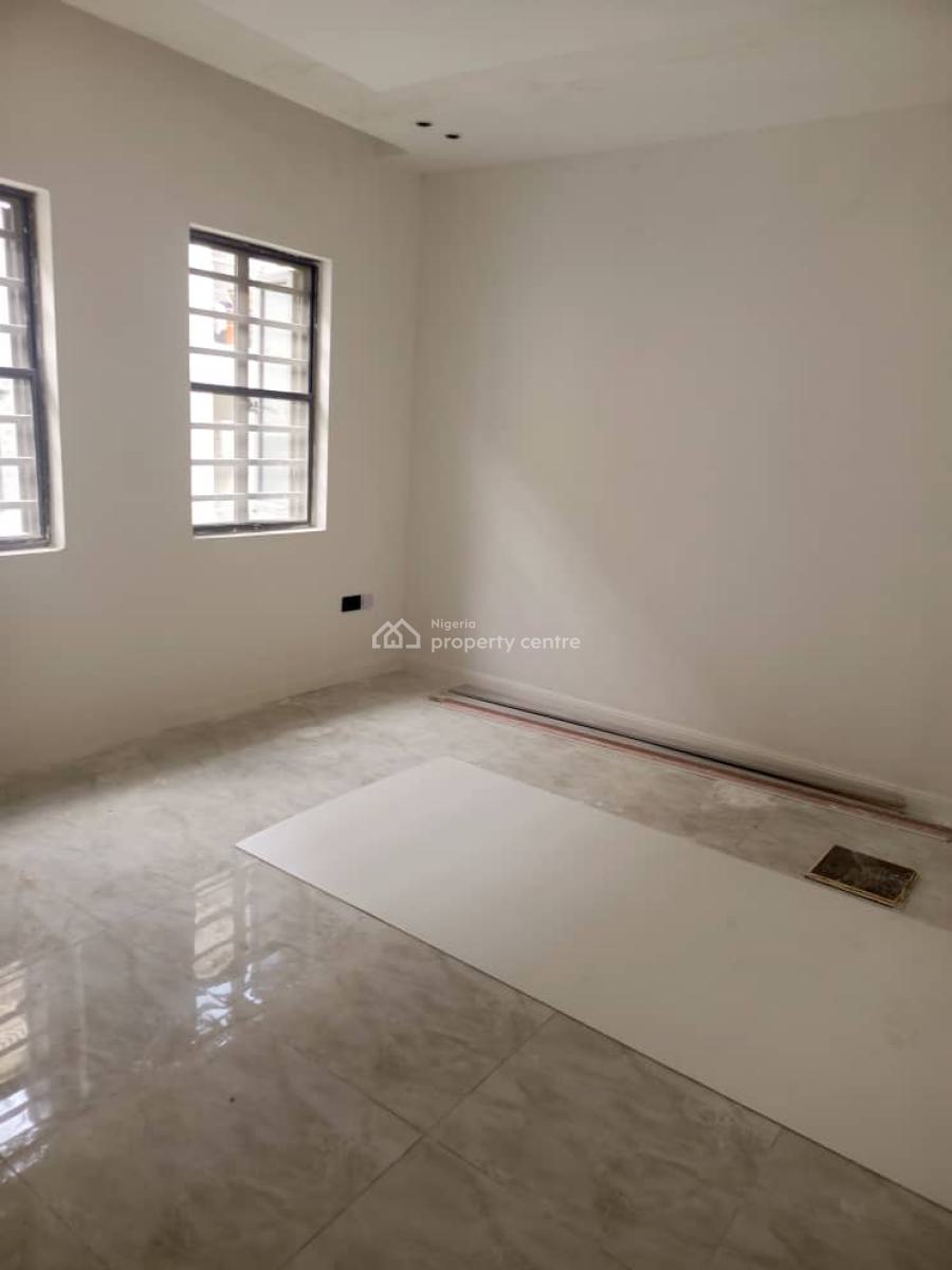 4 Bedroom Terrace in Oniru Forle. Price #600m Service Charge #2.5m, Oniru, Victoria Island (vi), Lagos, Terraced Duplex for Sale