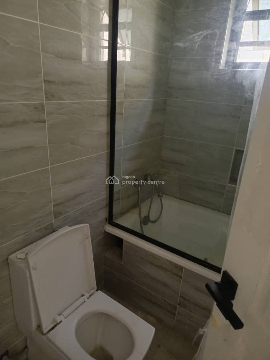 4 Bedroom Terrace in Oniru Forle. Price #600m Service Charge #2.5m, Oniru, Victoria Island (vi), Lagos, Terraced Duplex for Sale