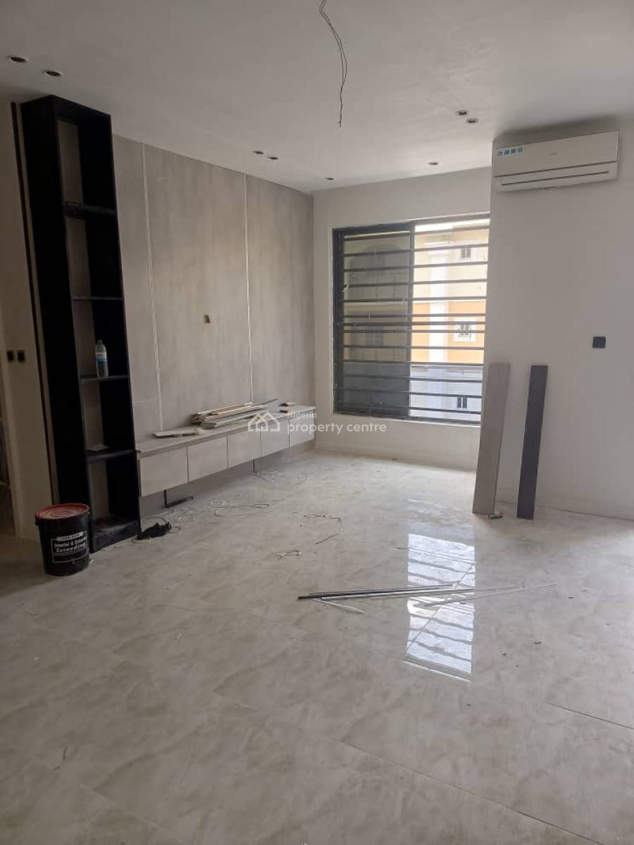 4 Bedroom Terrace in Oniru Forle. Price #600m Service Charge #2.5m, Oniru, Victoria Island (vi), Lagos, Terraced Duplex for Sale
