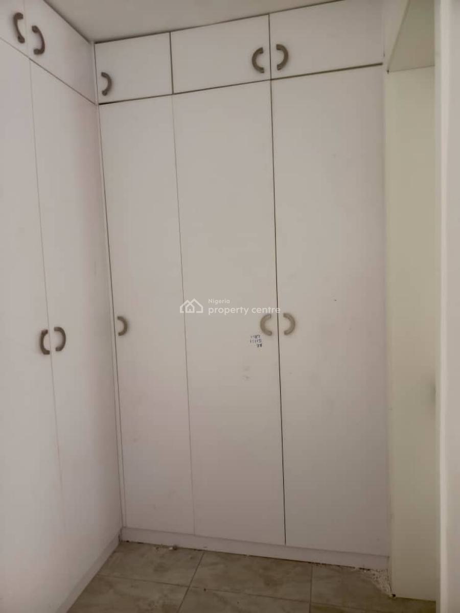 4 Bedroom Terrace in Oniru Forle. Price #600m Service Charge #2.5m, Oniru, Victoria Island (vi), Lagos, Terraced Duplex for Sale