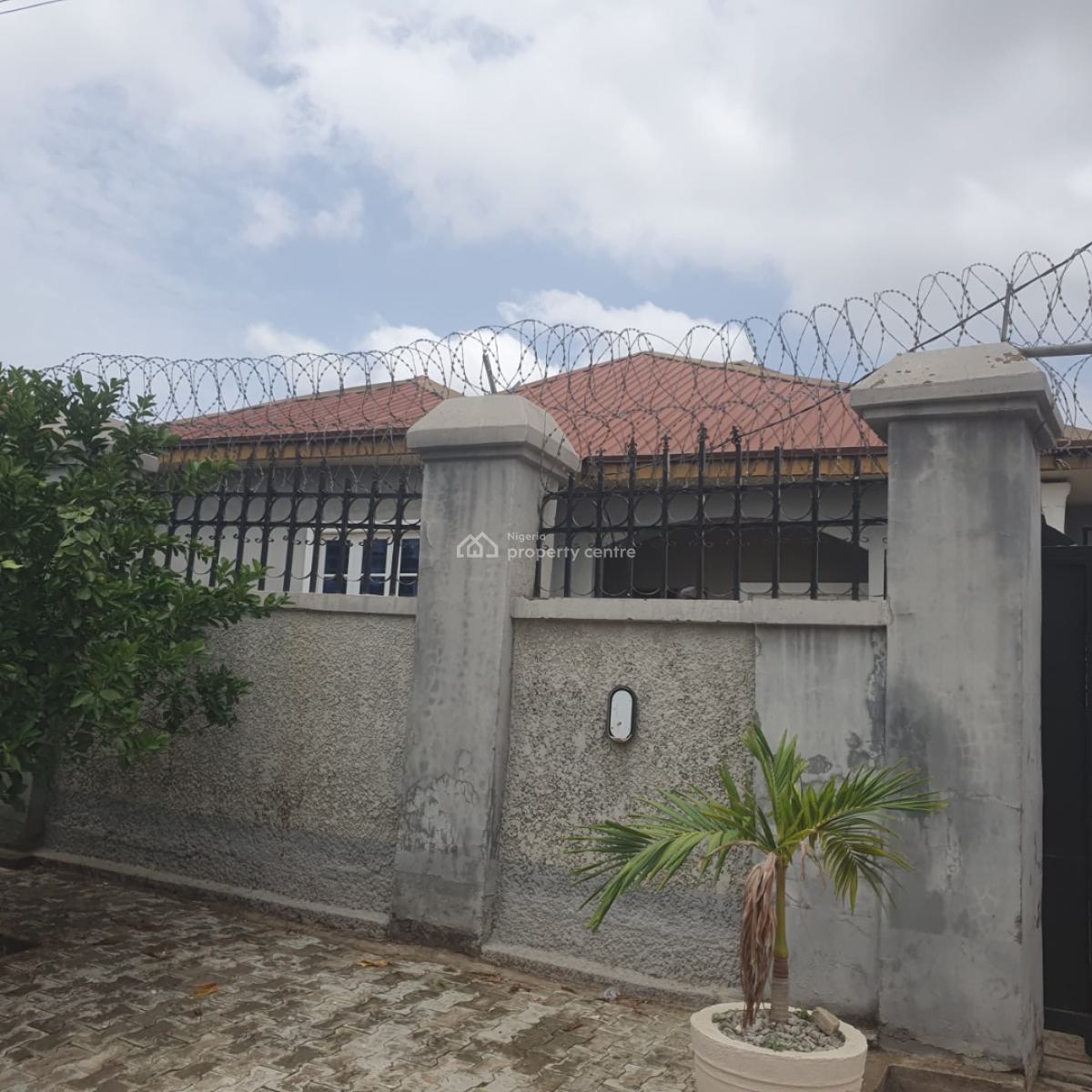 Neatly Finished 4 Bedroom Fully Dldetached Bungalow, Along Von Road, Lugbe District, Abuja, Detached Bungalow for Sale