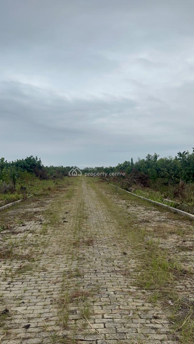 823 Sqms of Land in Lekki Scheme 2, Lekki Scheme 2 Off Ogombo Road By Abraham Adesanya Ajah Lagos, Lekki Phase 2, Lekki, Lagos, Residential Land for Sale